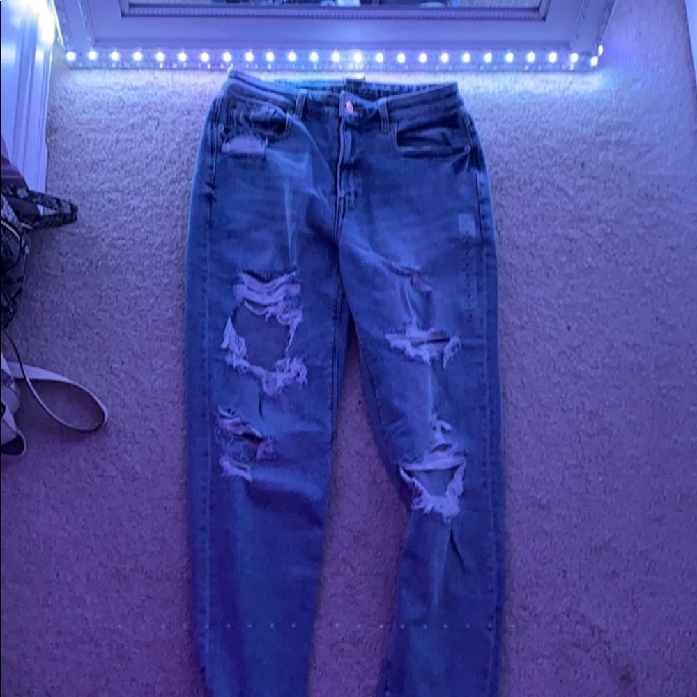Custom New Jeans - Picture 2 of 3